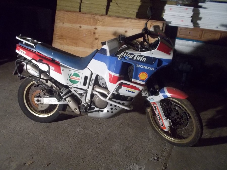 Honda Afrika Twin XRV 650 RD 03 in rostfreiem Zustand im Angebot Baujahr BJ 01/1990