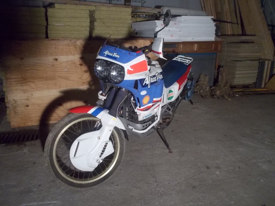 Honda Afrika Twin XRV 650 RD 03 in rostfreiem Zustand im Angebot Baujahr BJ 01/1990