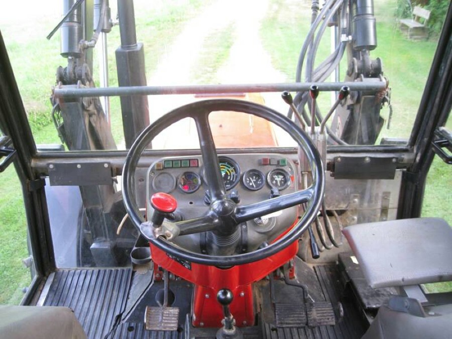 Top: Zetor 4340 Allrad Baujahr BJ 12/1994