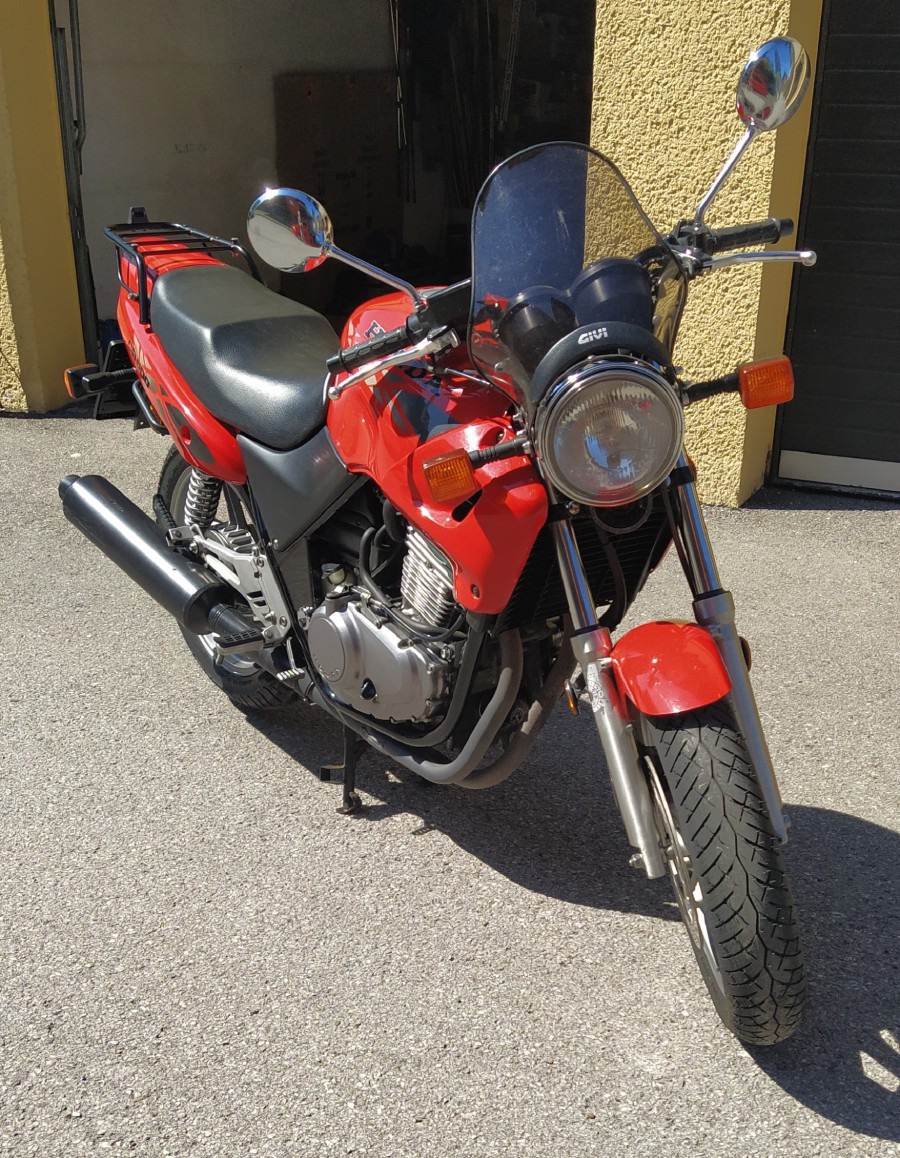Honda CB 500 in gutem Zustand inkl. Pickerl Baujahr BJ 07/1994
