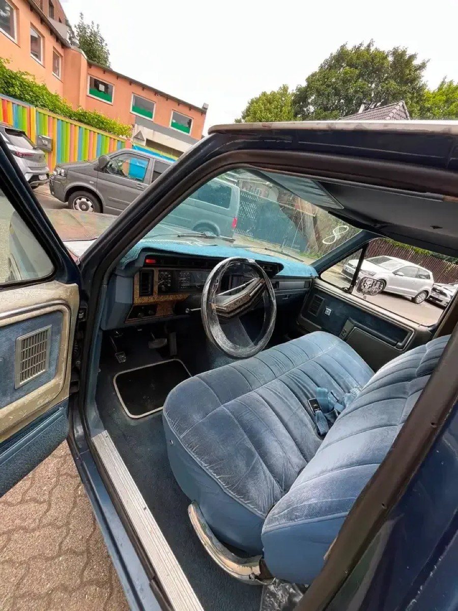 Ford F 150 Lariat Nicht vor Ort!!! Baujahr BJ 07/1986