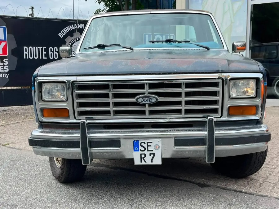 Ford F 150 Lariat Nicht vor Ort!!! Baujahr BJ 07/1986