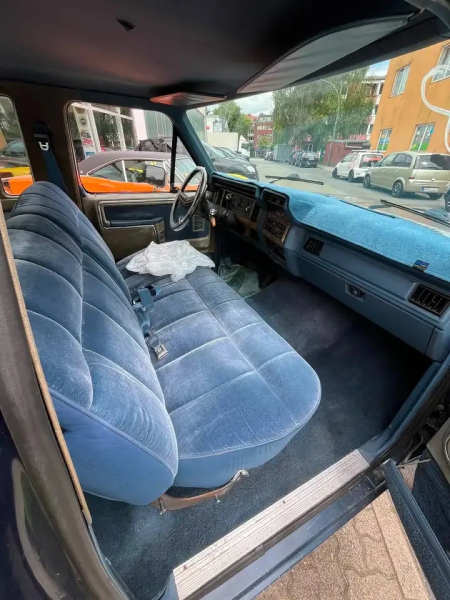 Ford F 150 Lariat Nicht vor Ort!!! Baujahr BJ 07/1986