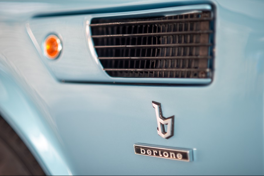 Biete Fiat DINO 2400 Coupe guter Zustand Baujahr BJ 07/1970