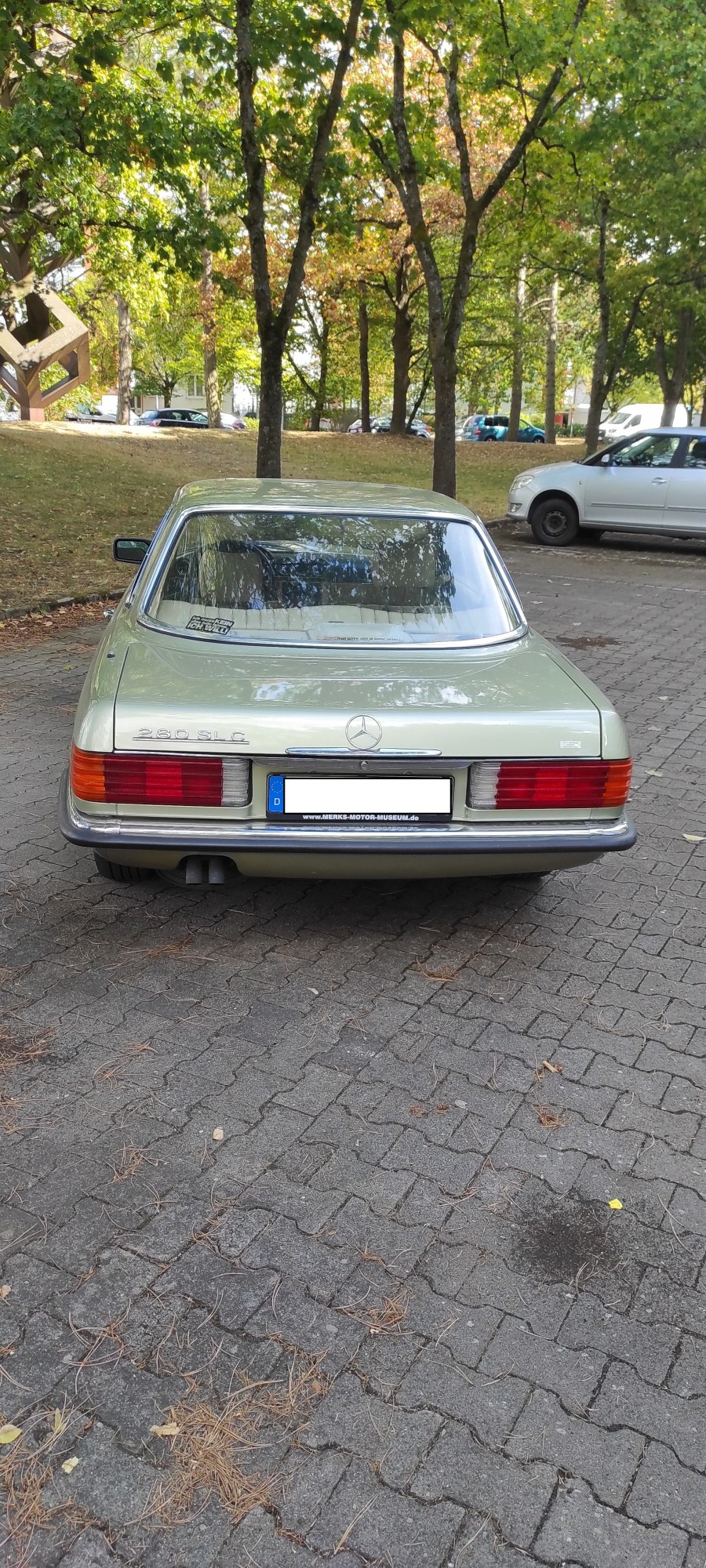 Mercedes Benz 280 SLC steht zum Verkauf Baujahr BJ 07/1981