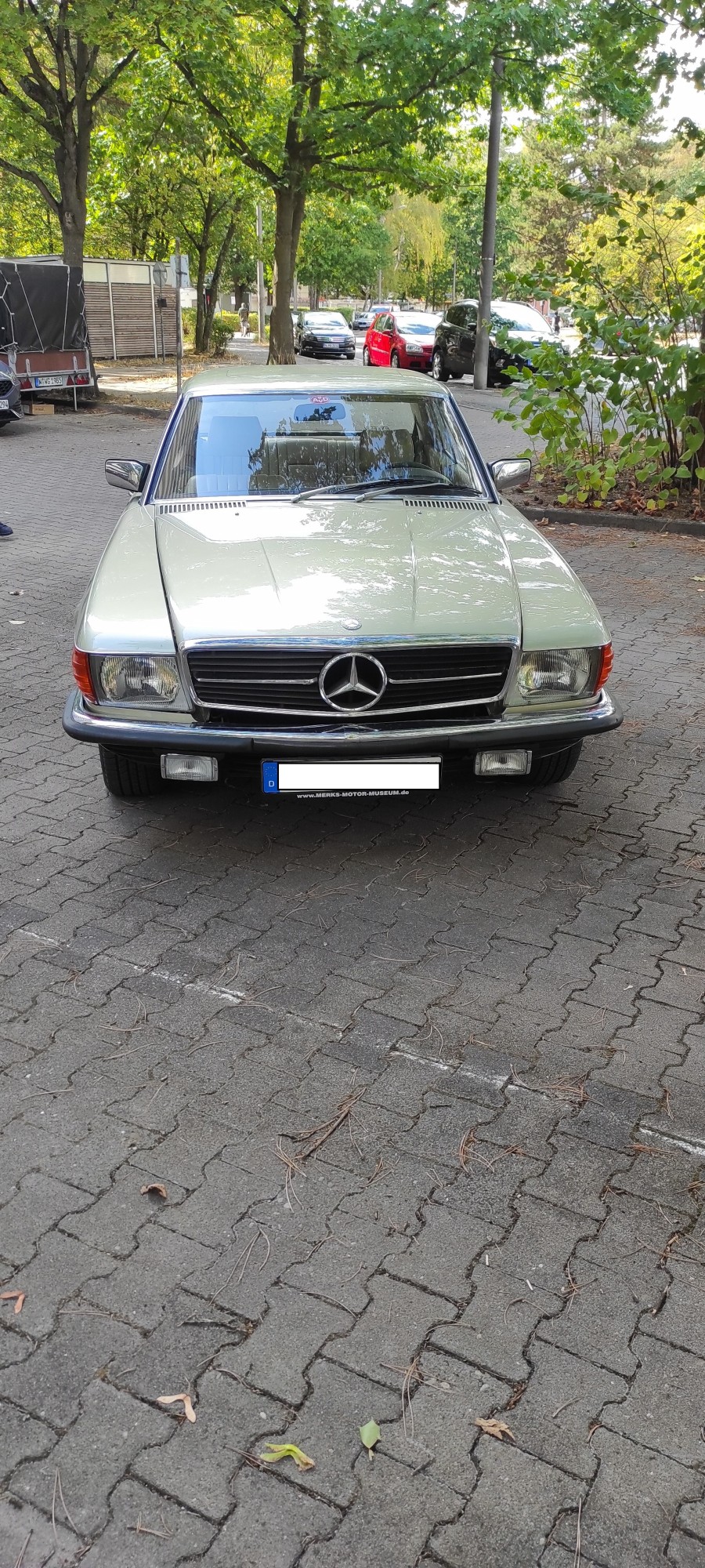 Mercedes Benz 280 SLC steht zum Verkauf Baujahr BJ 07/1981