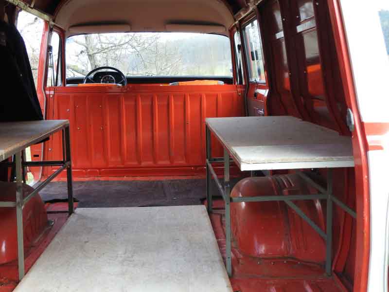 Der Traum aller Jungs ñ ein Feuerwehrauto. Ford Transit FT 130, EZ 1972, Baujahr BJ -