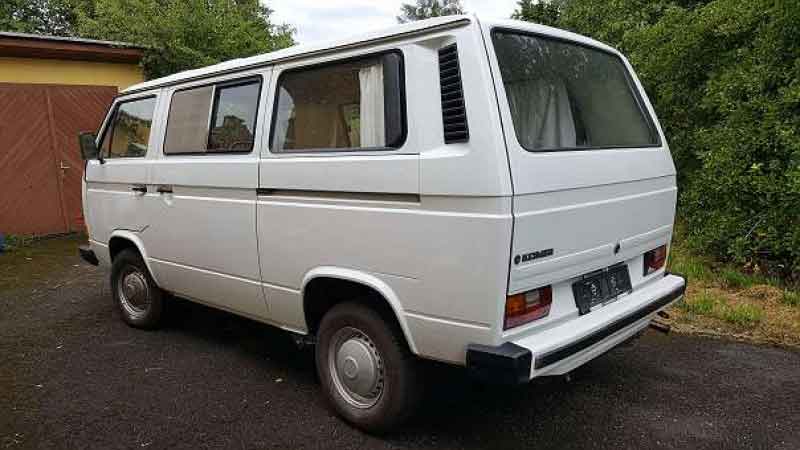 Oldtimer VW T3 Caravelle Multivan Baujahr BJ -