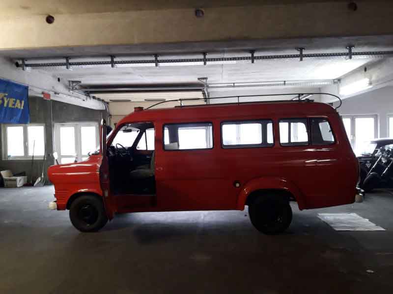 Ford Transit 150 Baujahr BJ -