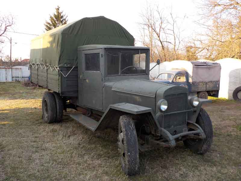 ZIS-5 Pritsche Oldtimer LKW Kuriosum in Budapest zu Verkaufen Baujahr BJ -
