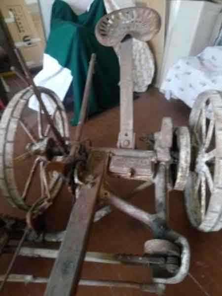 falciatrice Baujahr BJ -