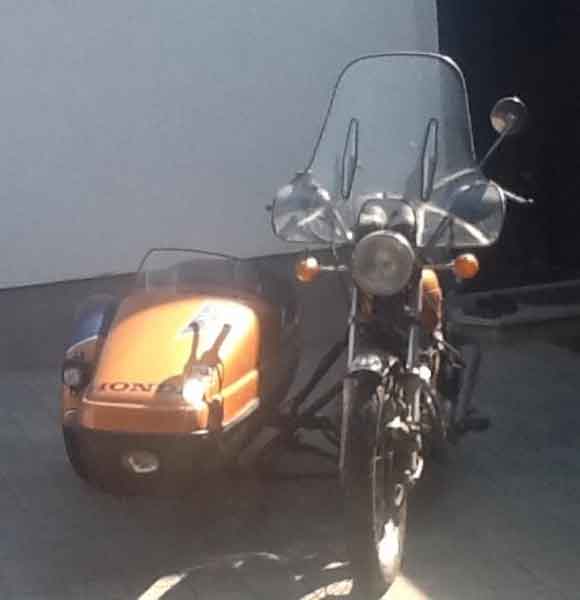 Honda CB 360 mit Beiwagen Baujahr BJ -