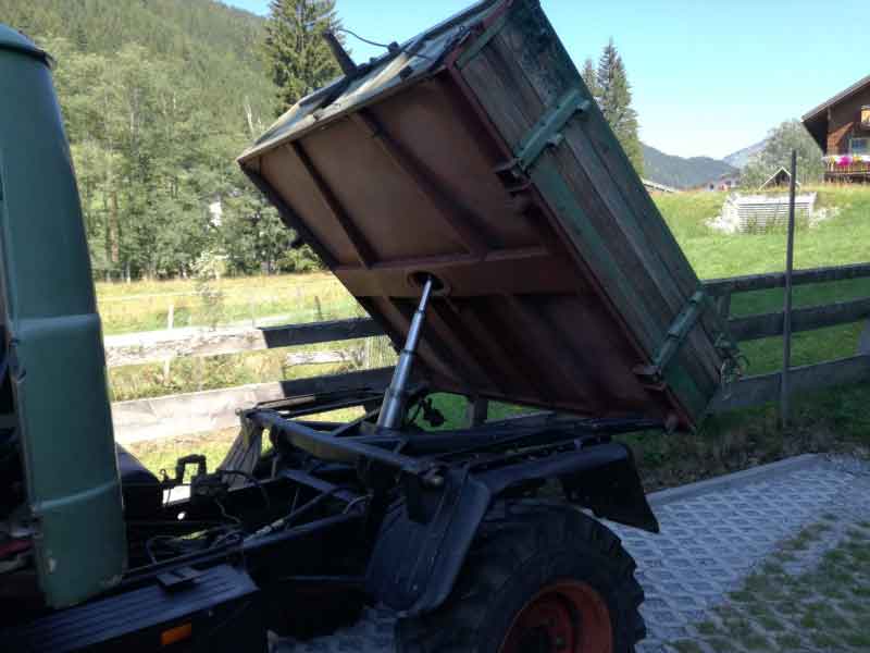 Oldtimer Unimog 406 Baujahr BJ -