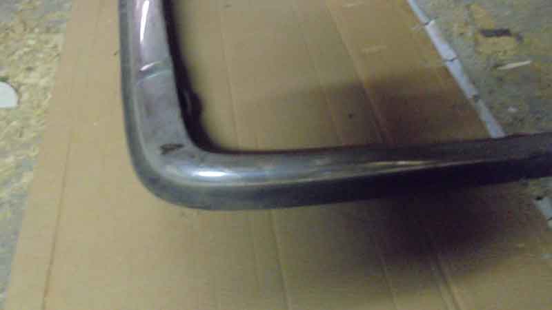 Mercedes W 114-8 Coupe Stoflstange hinten Baujahr BJ -