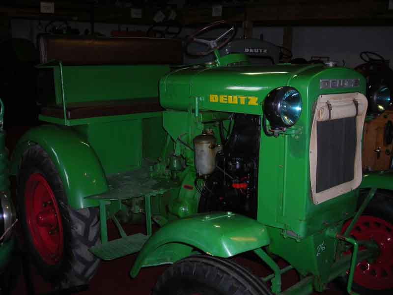 11er Deutz mit Sitzbank, Baujahr 1941 Baujahr BJ -