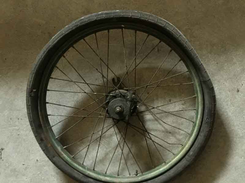 Wanderer? Vorderrad mit Tachoantrieb Baujahr BJ -