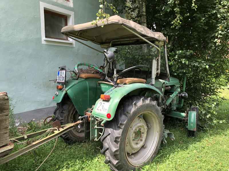 Traktor Deutz D30 S mit Anhänger Baujahr BJ -