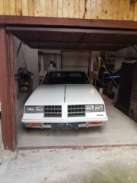 Oldsmobile Cutlass Supreme Baujahr BJ -