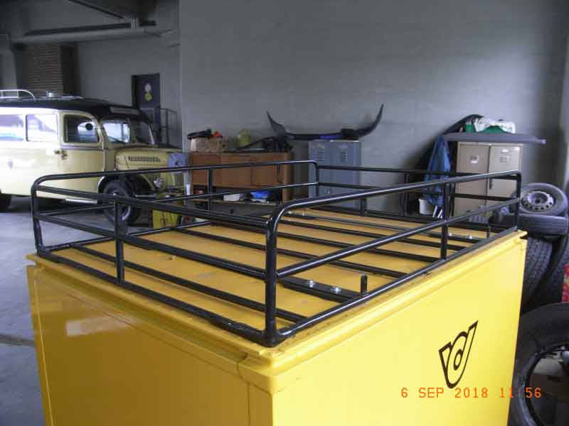 Oldtimer Anhänger Post Baujahr BJ -