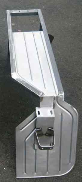 Unimog und Mb-Trac Blechteile und Verschleiflteile Baujahr BJ -