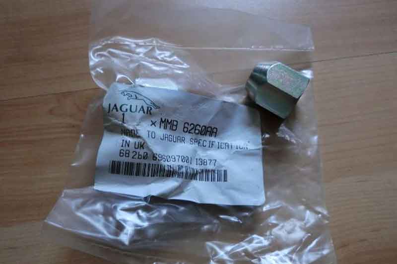 20 FabriksNEUE ! original JAGUAR - XJ - RADBOLZEN - TOTAL NEU ! NIE gefahren - ORIGINAL VERPACKT ! völlig NEU ! Baujahr BJ -