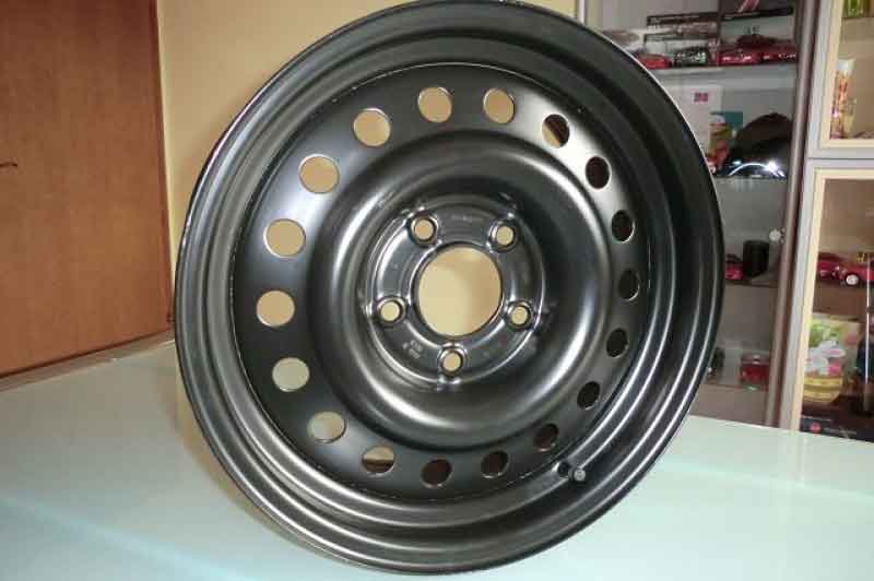 4 FabriksNEUE ! orig. JAGUAR Stahlfelgen für JAGUAR XJ / XJS - NIE GEFAHREN - VÖLLIG NEU ! Baujahr BJ -