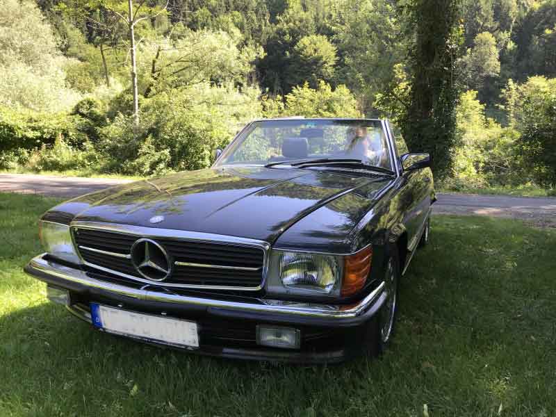 Mercedes-Benz 560 SL - sehr guter Zustand, kein Rost - teilrestauriert Baujahr BJ -