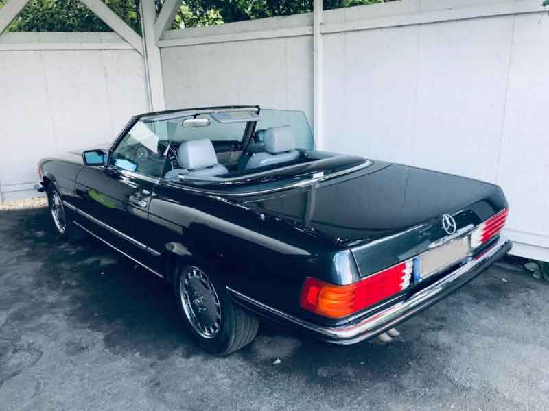 Mercedes-Benz 560 SL - sehr guter Zustand, kein Rost - teilrestauriert Baujahr BJ -