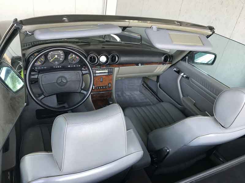 Mercedes-Benz 560 SL - sehr guter Zustand, kein Rost - teilrestauriert Baujahr BJ -