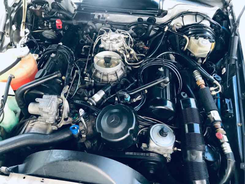 Mercedes-Benz 560 SL - sehr guter Zustand, kein Rost - teilrestauriert Baujahr BJ -