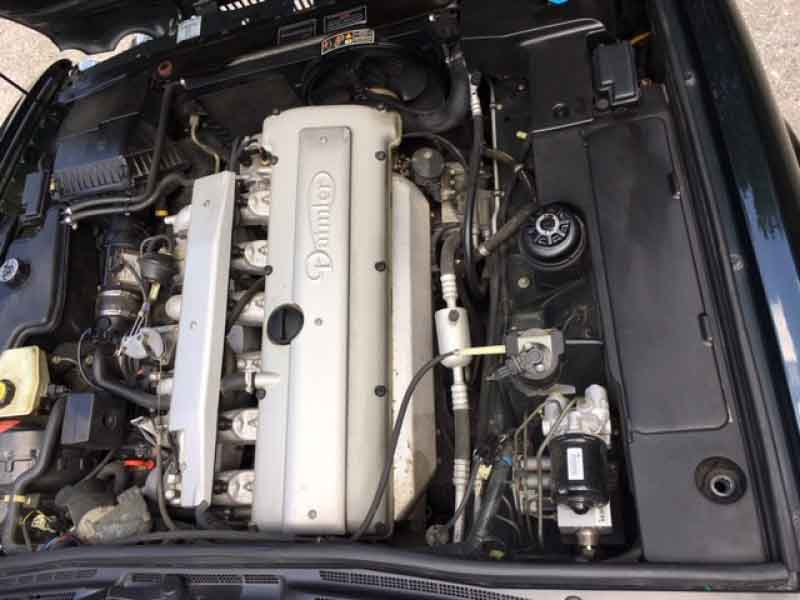 Jaguar DAIMLER SIX 4,0 AT MAJESTIC Baujahr BJ -