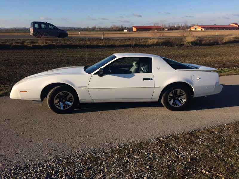 Ponitac Firebird 3.0 Baujahr BJ 12/1901