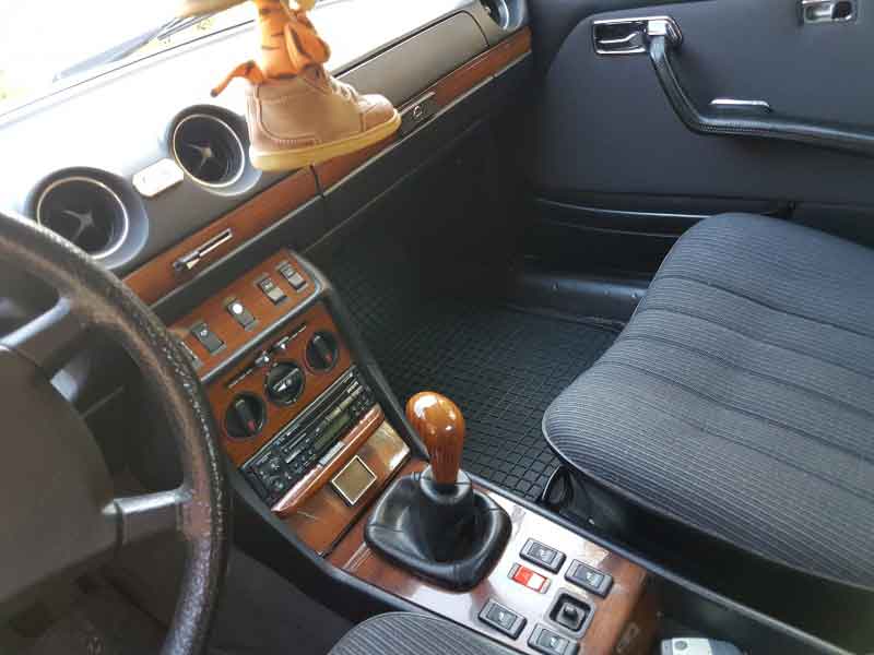 W123 Mercedes 230CE Baujahr BJ -