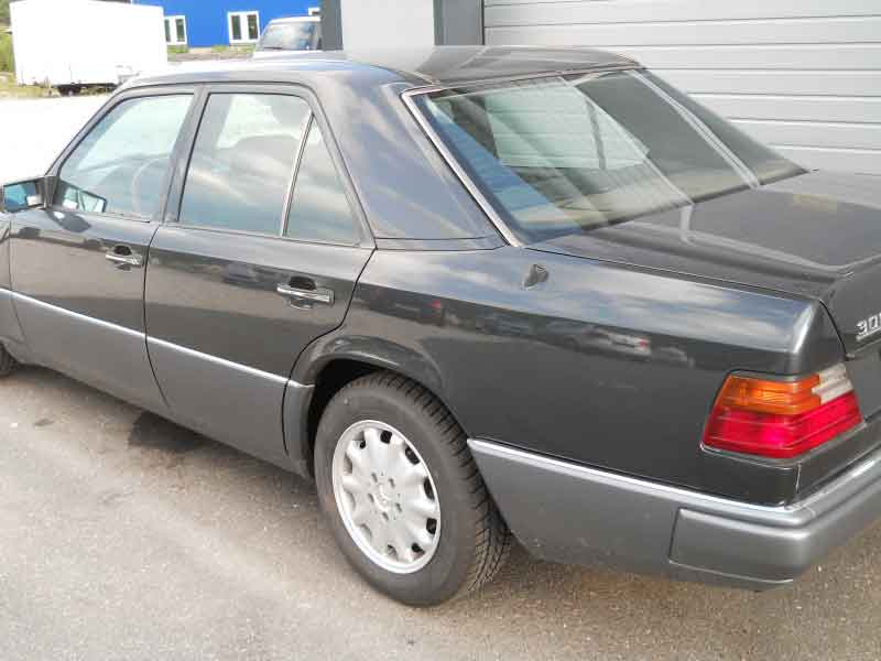 Verkaufe Mecedes W124 Limusine 300Turbodiesel Baujahr BJ -