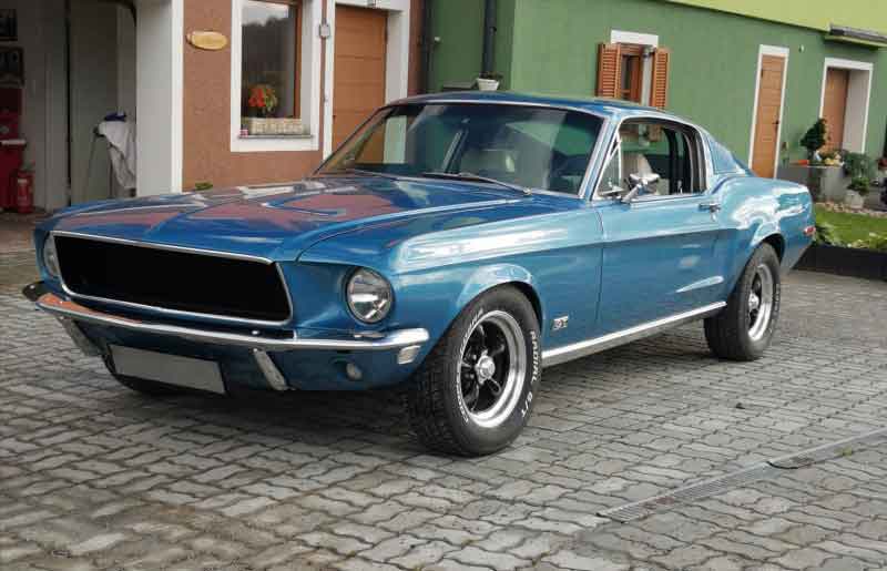 Oldtimer Ford Mustang Fastback 6,4 Liter Baujahr BJ -