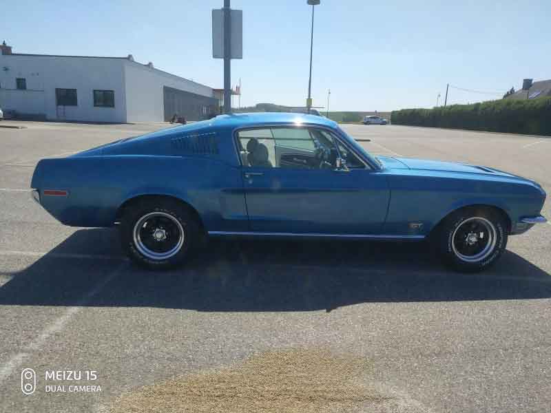 Oldtimer Ford Mustang Fastback 6,4 Liter Baujahr BJ -