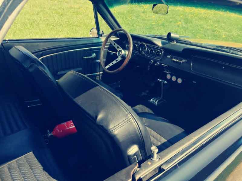 Ford Mustang 65, V8, H-Zulassung in D Baujahr BJ -