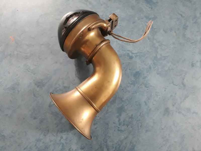 grosses Horn, Hupe 6 Volt Baujahr BJ -