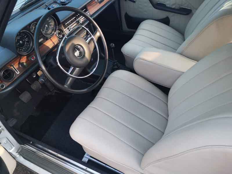 Oldtimer Mercedes Benz 280 CE W114 / Strich 8 CoupÈ mit 185 PS Baujahr BJ -