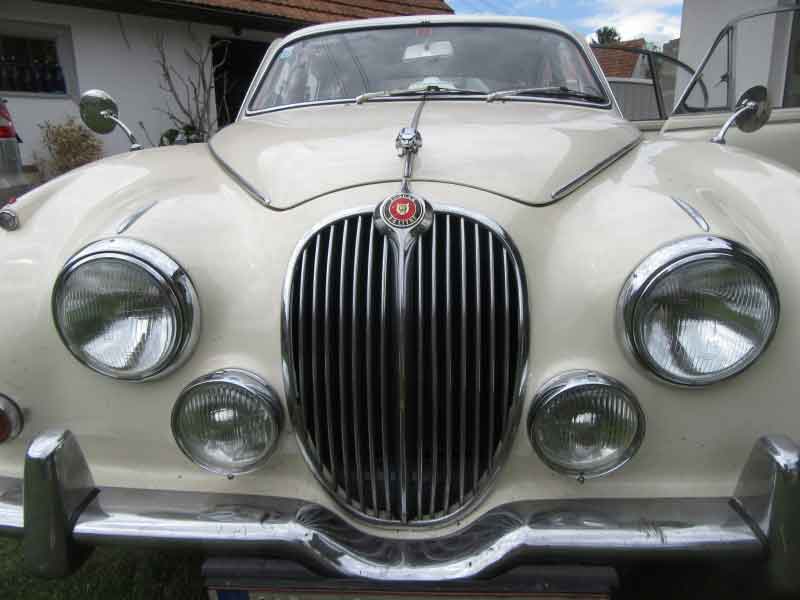 JAGUAR 240, Restauriert, Bj. 1968 Baujahr BJ -