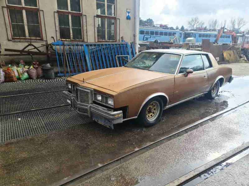 Pontiac Grand Prix LJ Baujahr BJ -
