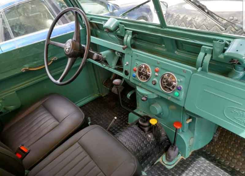 Land Rover Baujahr BJ -