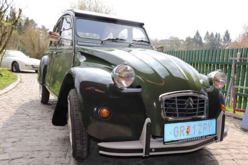 Neu aufgebauter 2CV in wunderschönem Olivgrün Baujahr BJ -