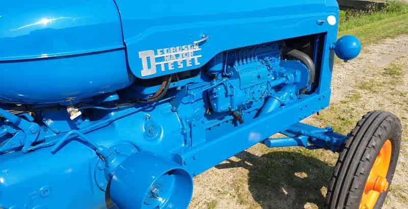 Fordson Major 6 Zylinder Baujahr BJ -