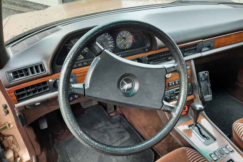 500SE W126 1. Serie, Topzustand, Klimaaut., AHK Baujahr BJ -