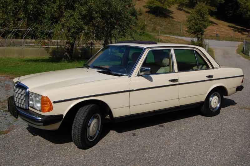 Mercedes 240 D, nur 64.010 km Baujahr BJ -