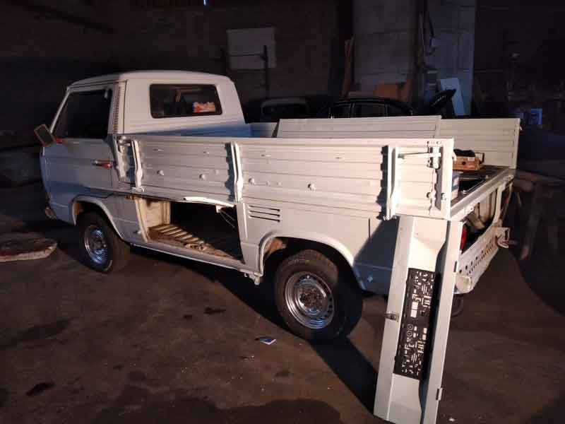 Verkaufe VW T3 Pritsche in Weiss Baujahr BJ -