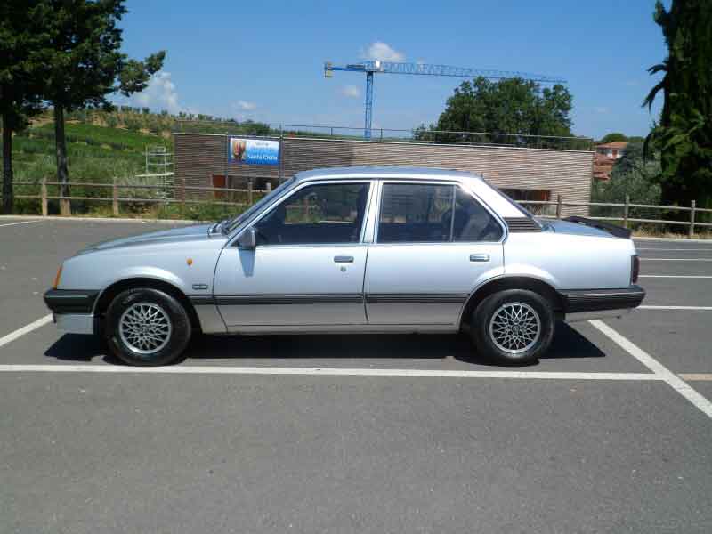Opel Ascona 1.8 CD ie (ITALIEN) Baujahr BJ -