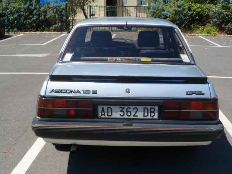 Opel Ascona 1.8 CD ie (ITALIEN) Baujahr BJ -