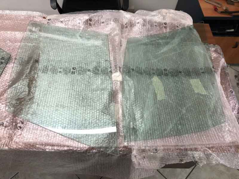 Descending door glasses for Ferrari F40 Baujahr BJ -